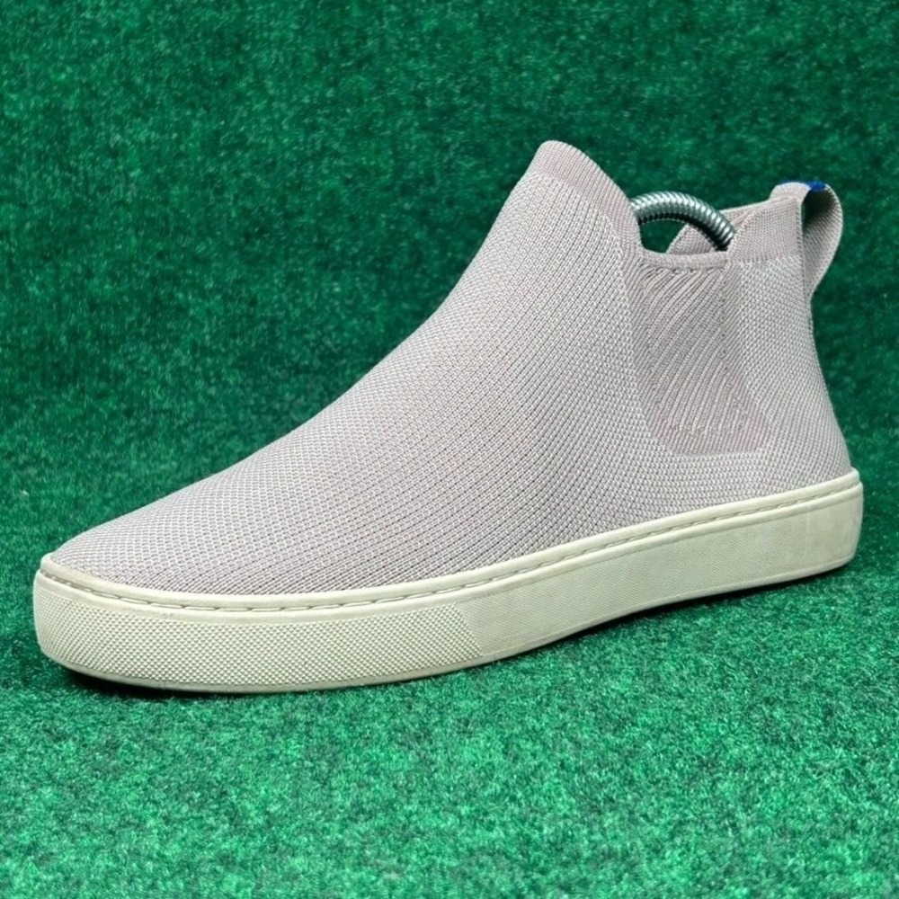 Rothys Sustainable Knit Chelsea Slip On Ankle Sneaker Women 9 Light Grey White - Picture 1 of 9